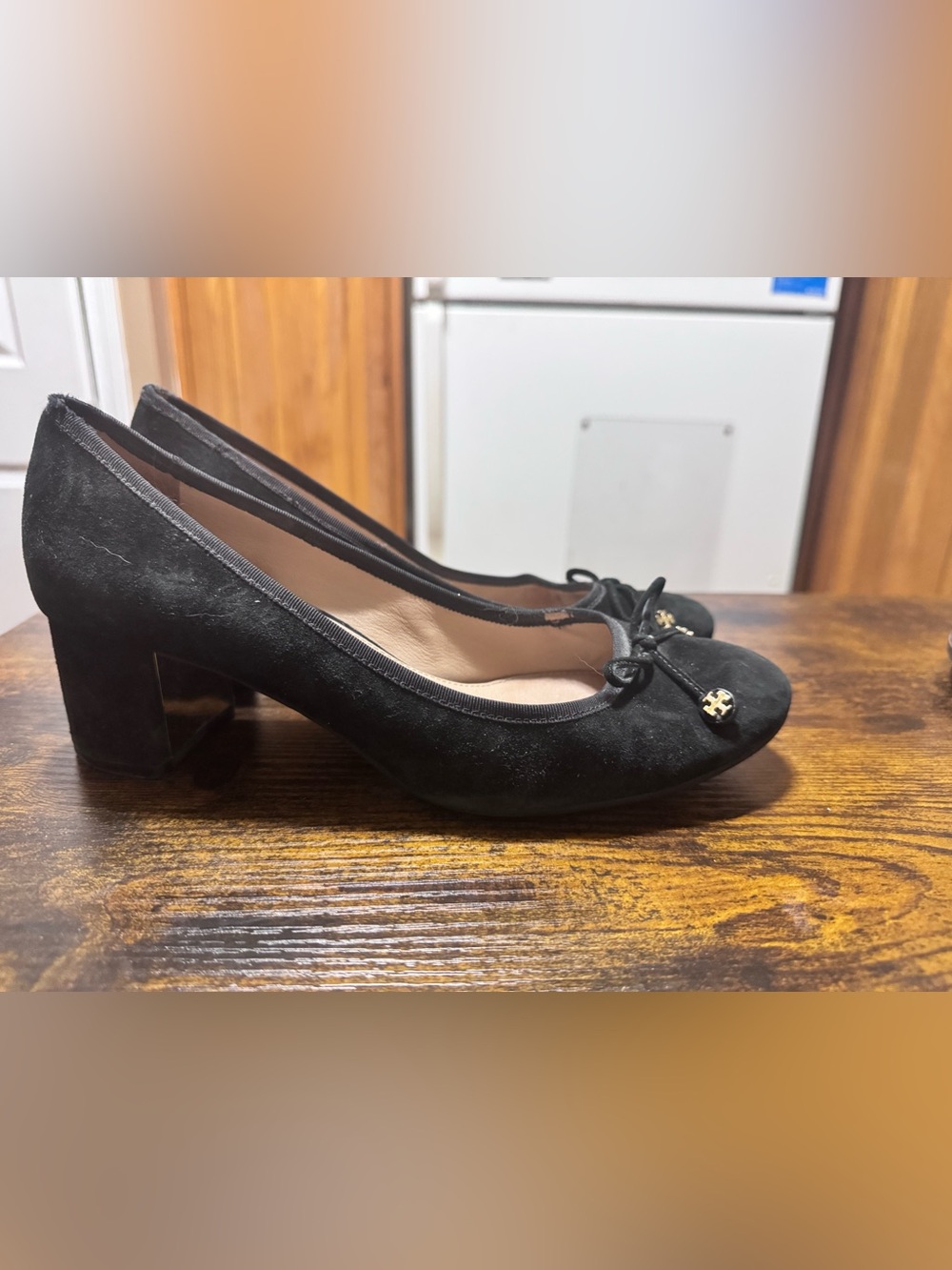 Tory Burch Black Suede Bow Block Heel Pumps Size 9